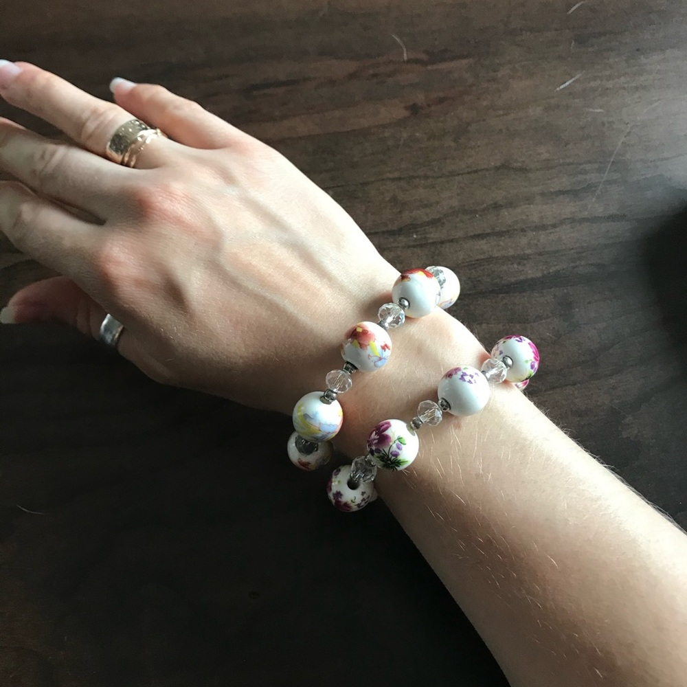 Bracelets - Picture 3 of 3